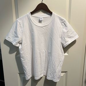 Aritzia Tee